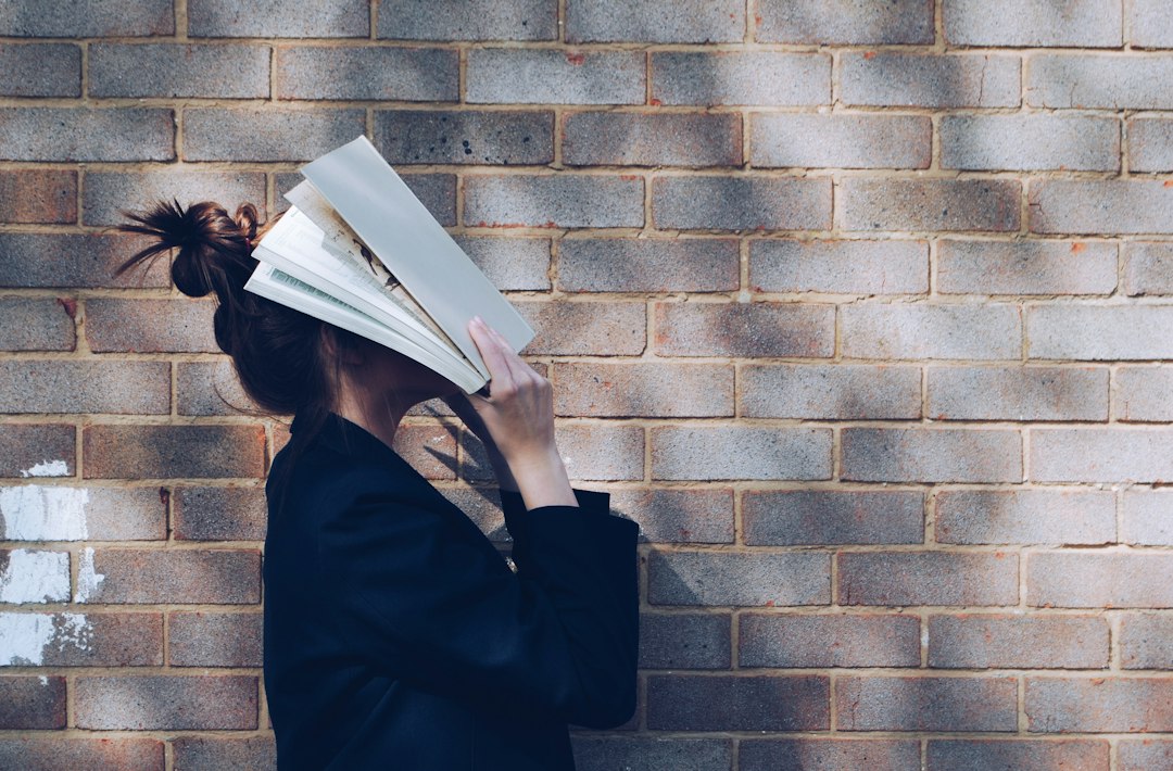 Student reading English books with confidence